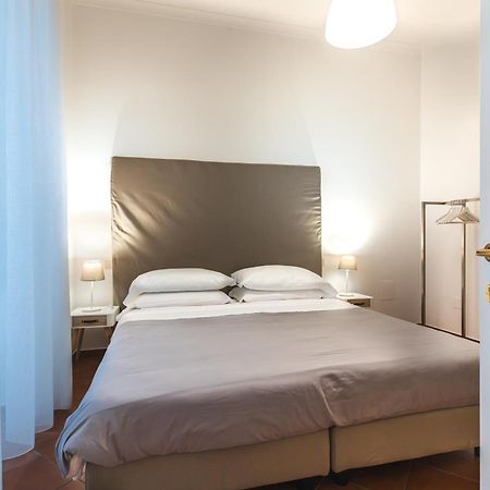 Apartment Giuliani Sorrento Luaran gambar