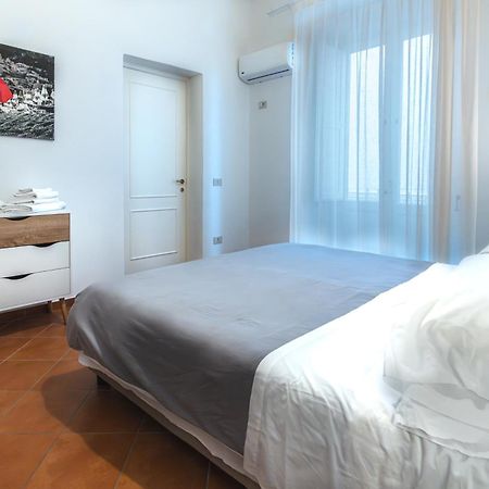 Apartment Giuliani Sorrento Luaran gambar