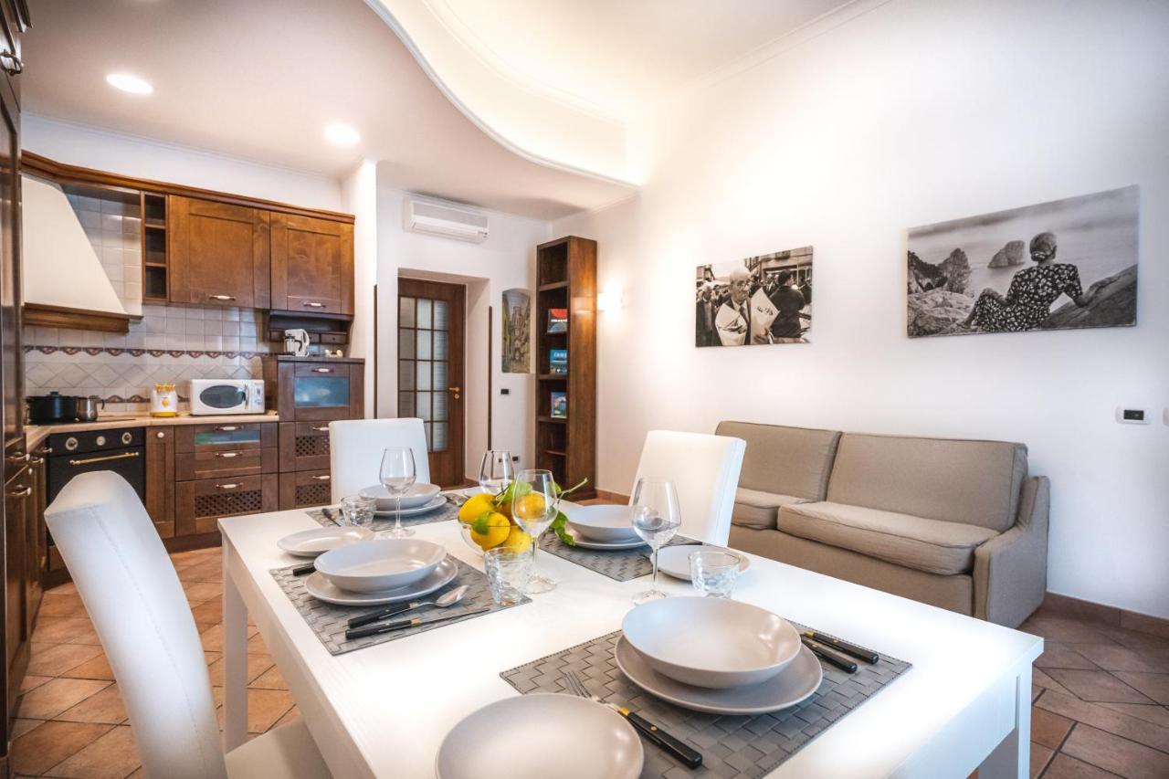 Apartment Giuliani Sorrento Luaran gambar