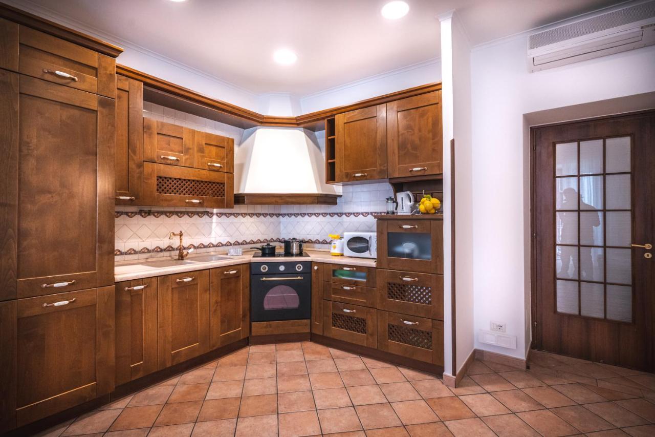 Apartment Giuliani Sorrento Luaran gambar
